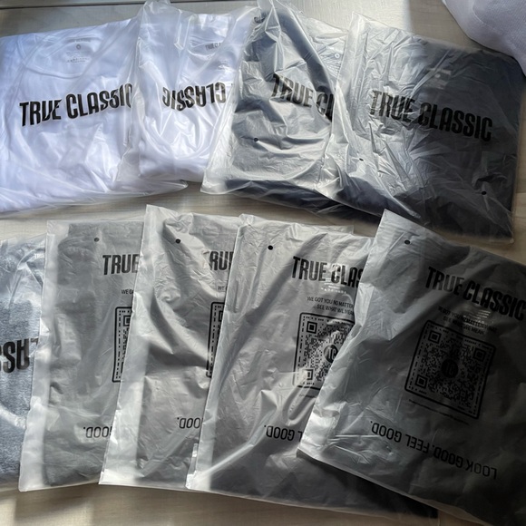 True Classic Men’s Outdoor Active Long Sleeve size Small pack of 9 - Picture 1 of 1